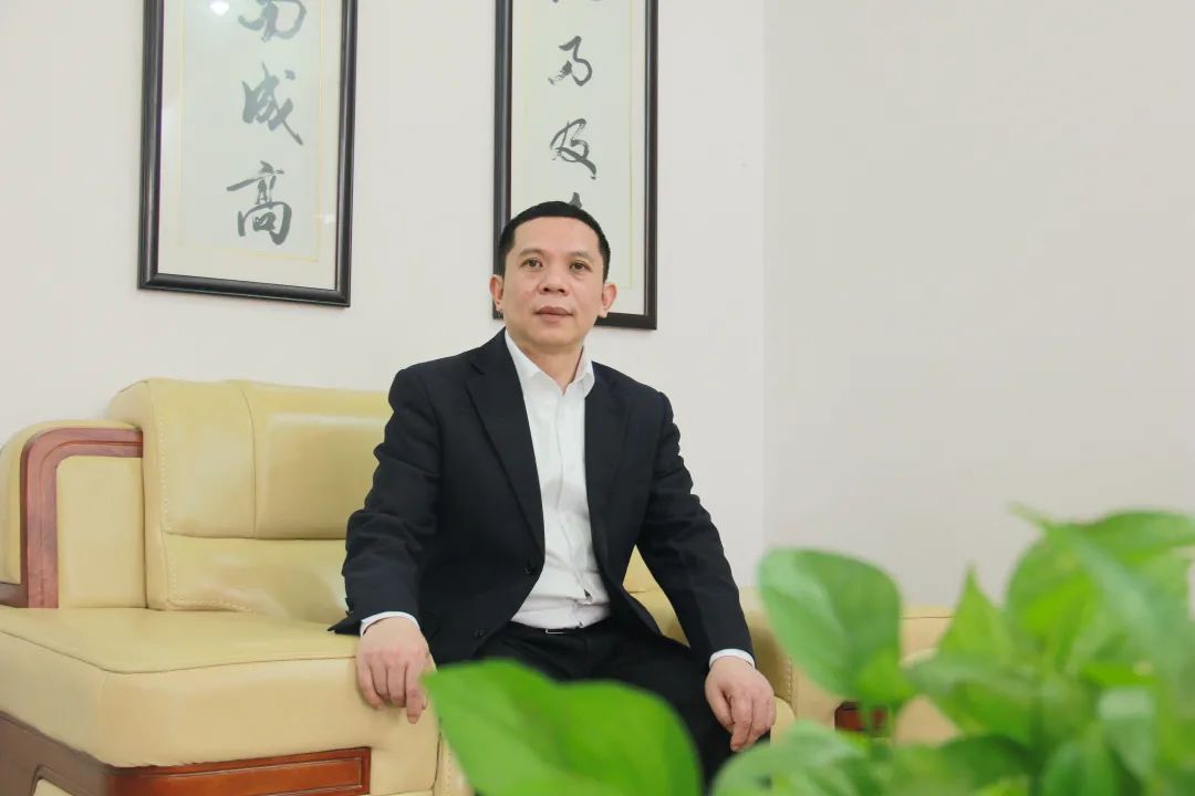 成都市温江区新世纪光华学校985,上成都新世纪光华学校难吗