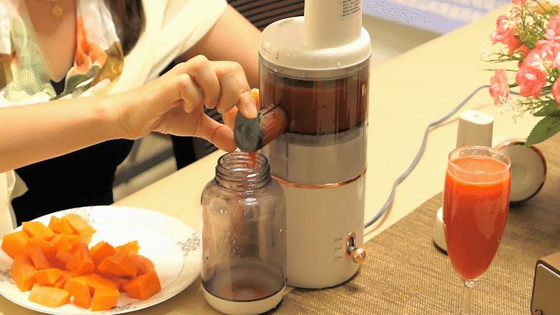 摩飞气泡原汁机苹果汁,来杯现榨果汁清凉一夏