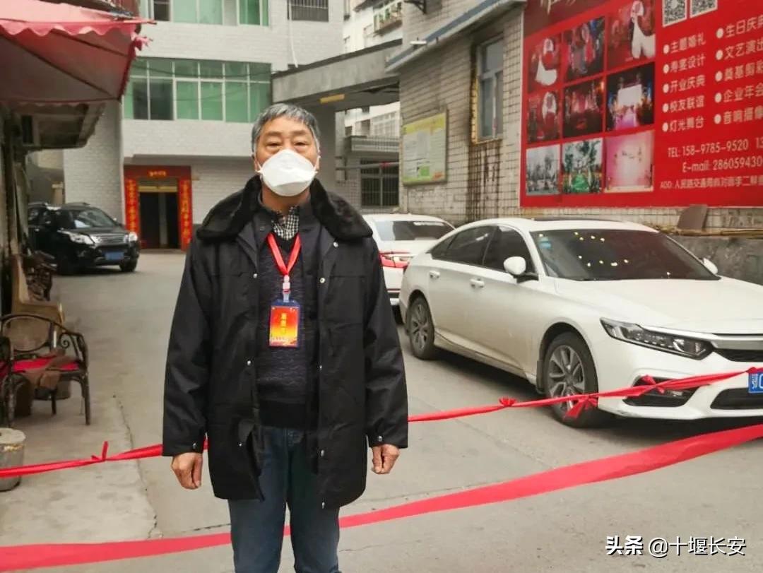 致敬奋斗在抗疫一线的社区工作者,致敬奋斗在一线的抗疫医务工作者