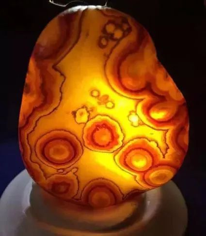 马来西亚玉与缅甸玉,马来玉原石的价格