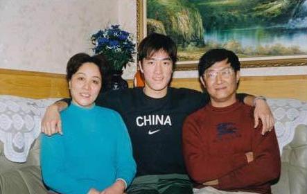 刘翔几段婚姻,刘翔二婚幸福吗