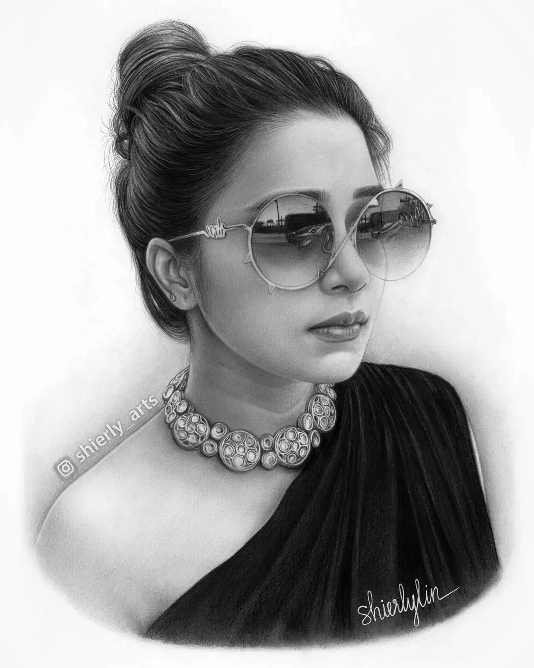 她画的素描比本人还美！比照片还真实，24万网友已被她征服