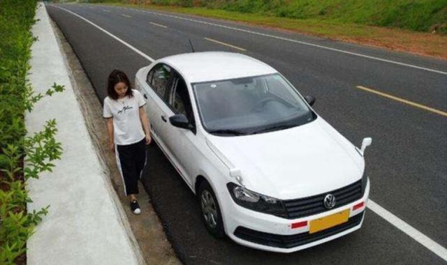 科目三又挂科?应变能力差?记住这六条,还怕什么科目三