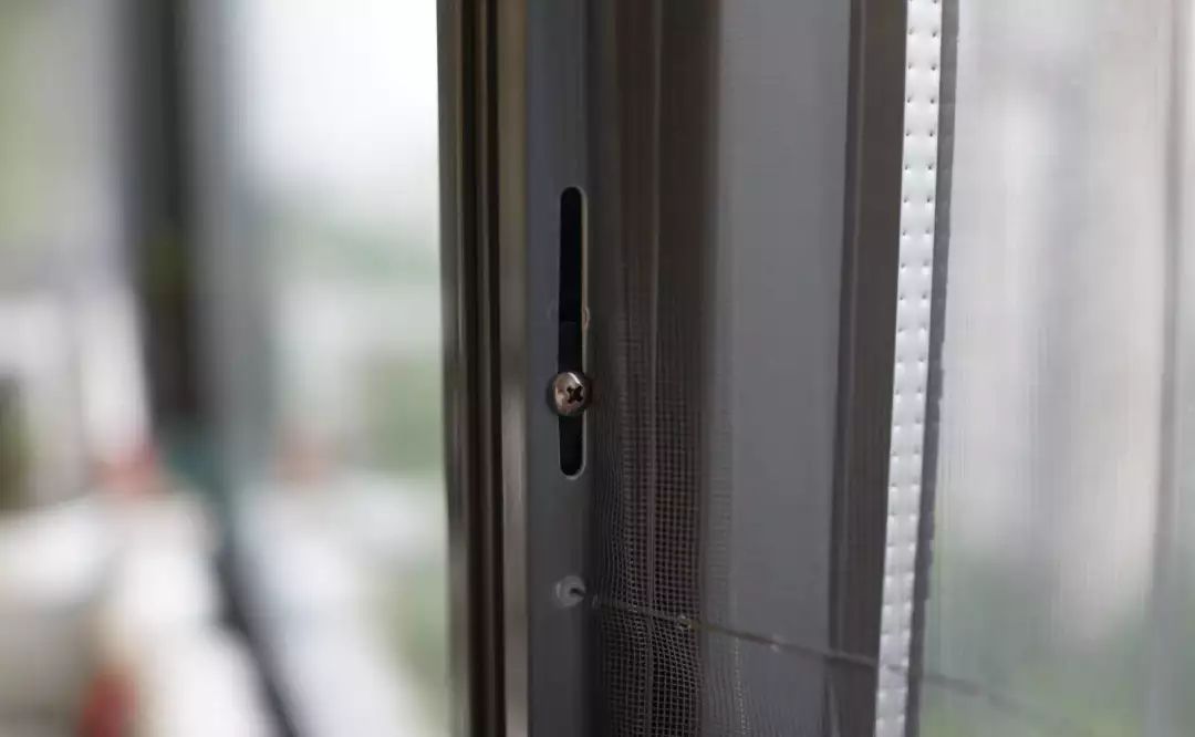 韦柏隐形纱窗多少一个平方,韦柏纱窗价格表