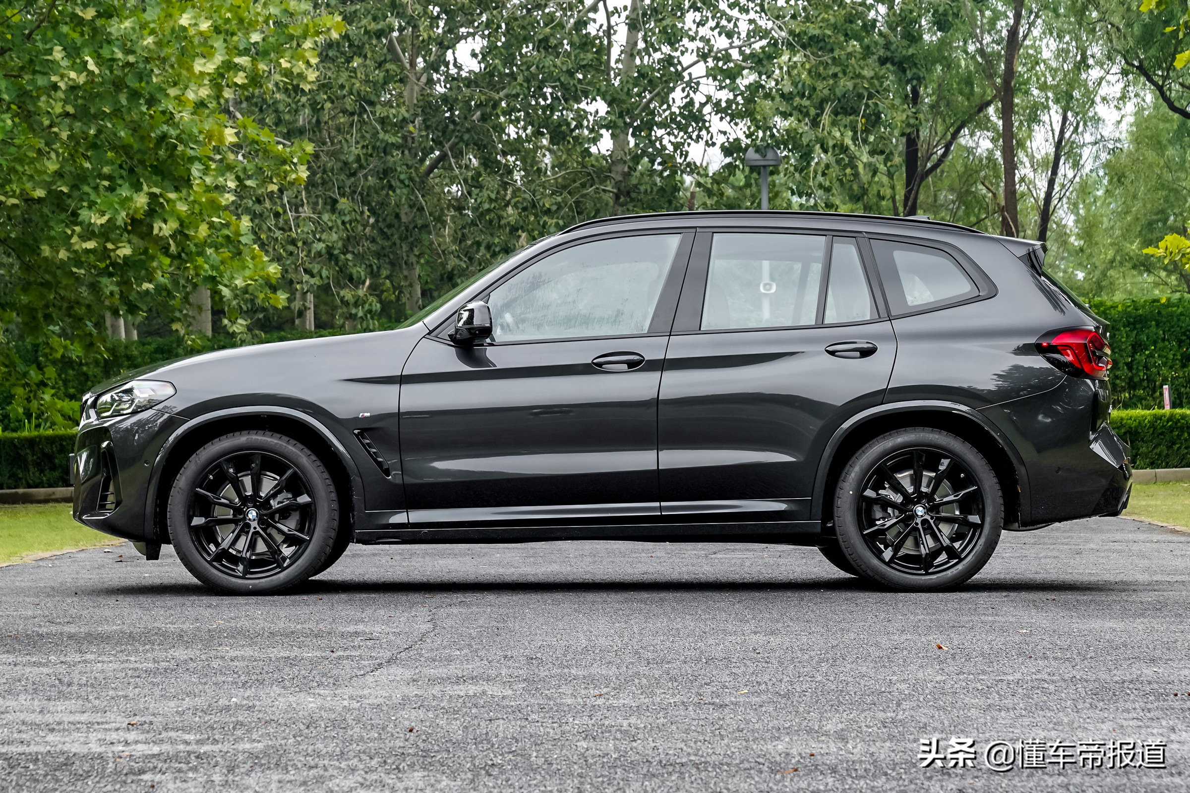 宝马x3新款2022款和奔驰glc300l,2019款全新宝马x3媒体试驾