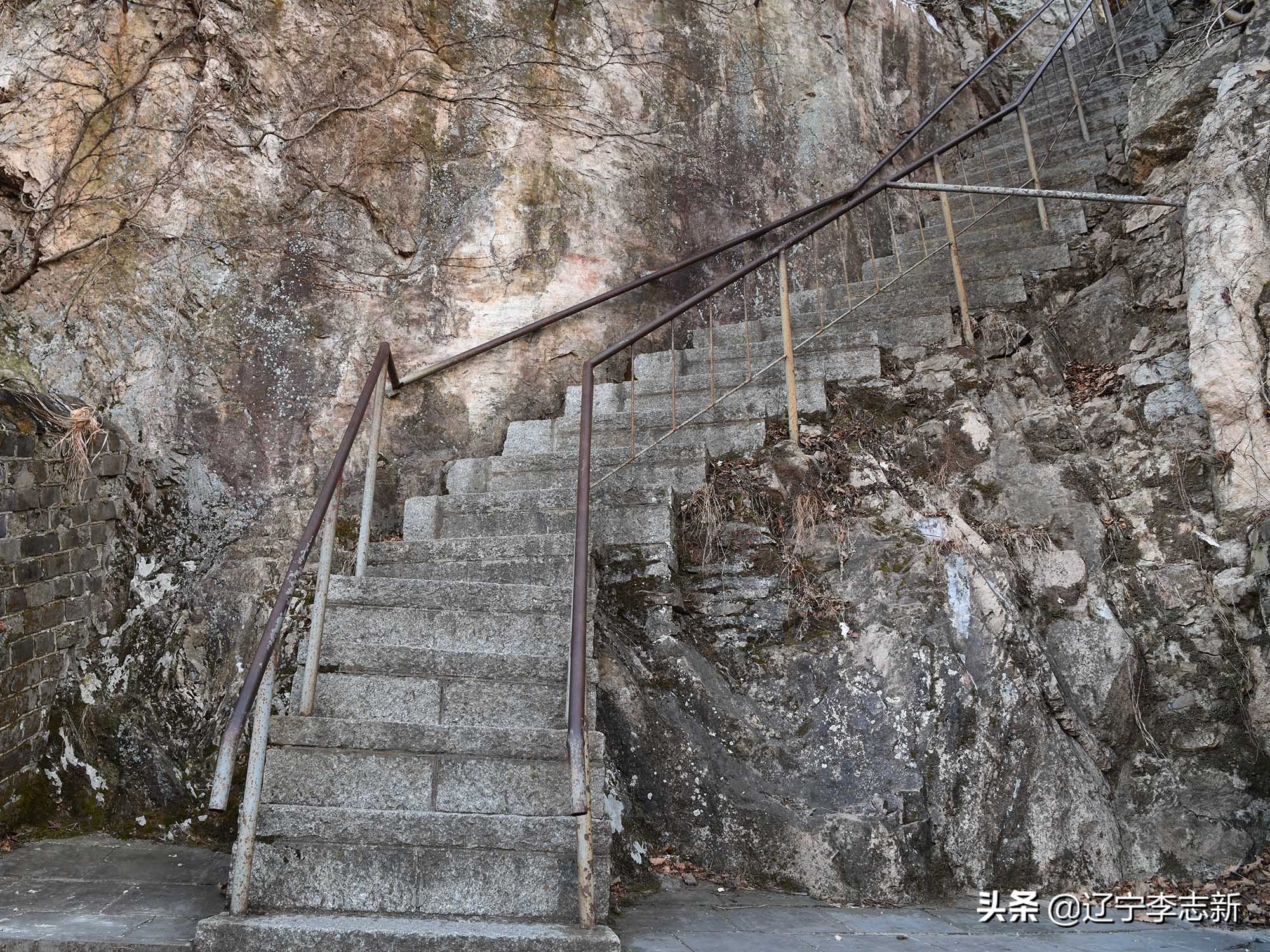 万里长城的起点是老龙头吗,万里长城的尽头和源头在哪里