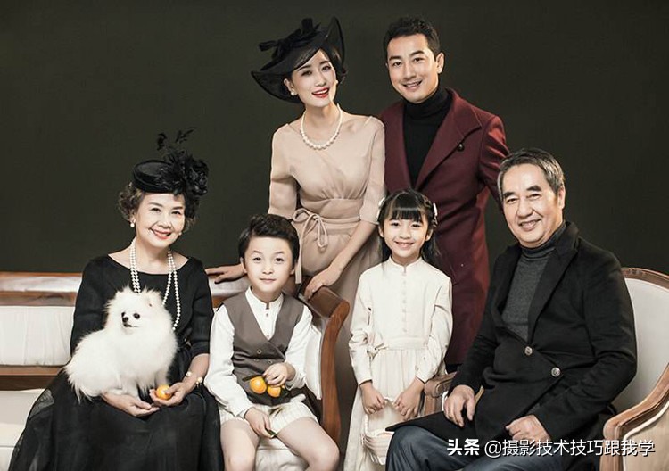 新年是团聚的时刻,全家福的拍摄技巧你可得学会