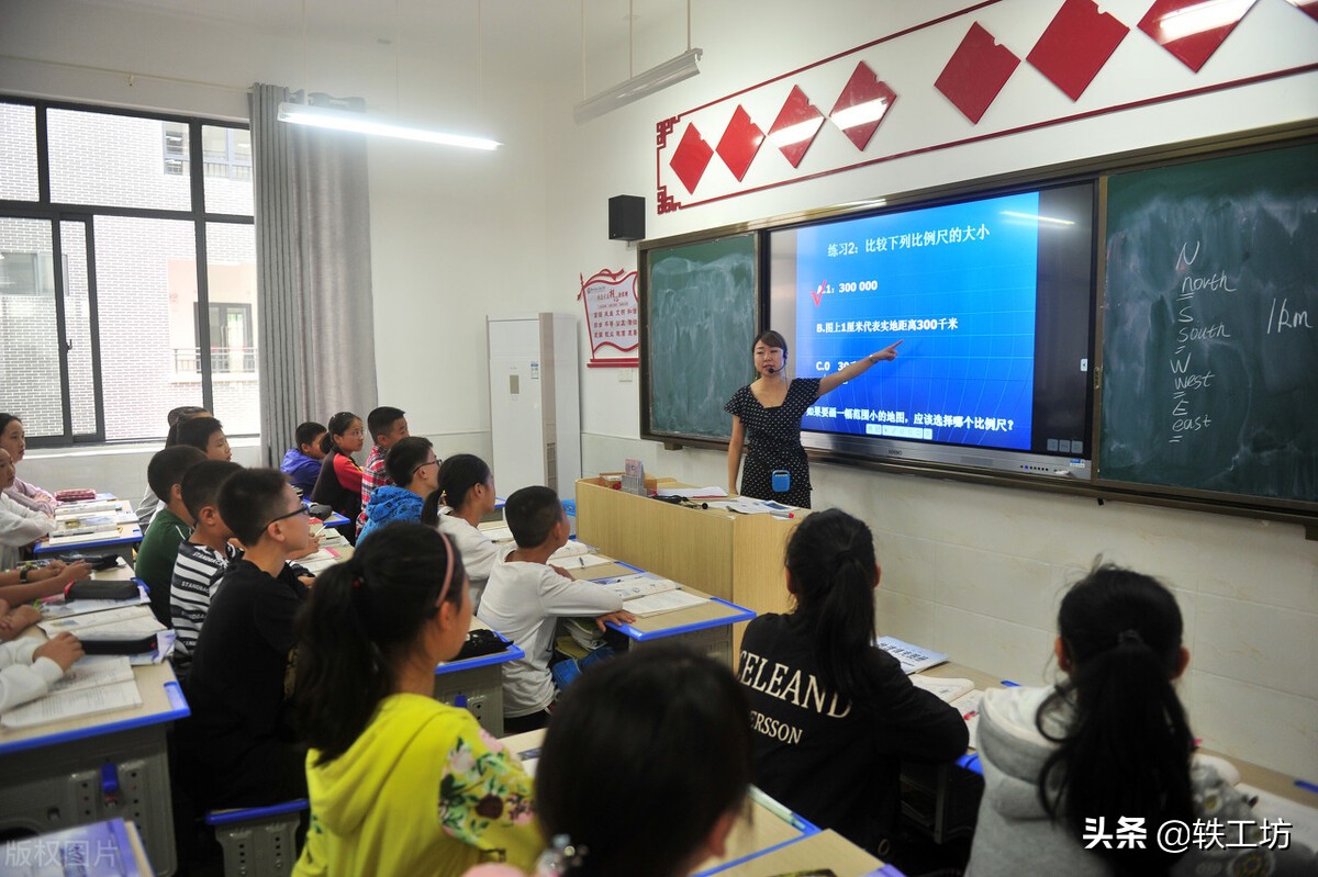 学校搞行政好还是当老师可靠,小学学校行政工作有前途吗