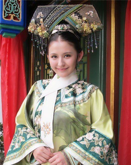 15岁就当《瑞丽》封面女郎，却被老师否定，沉寂10年再度翻红