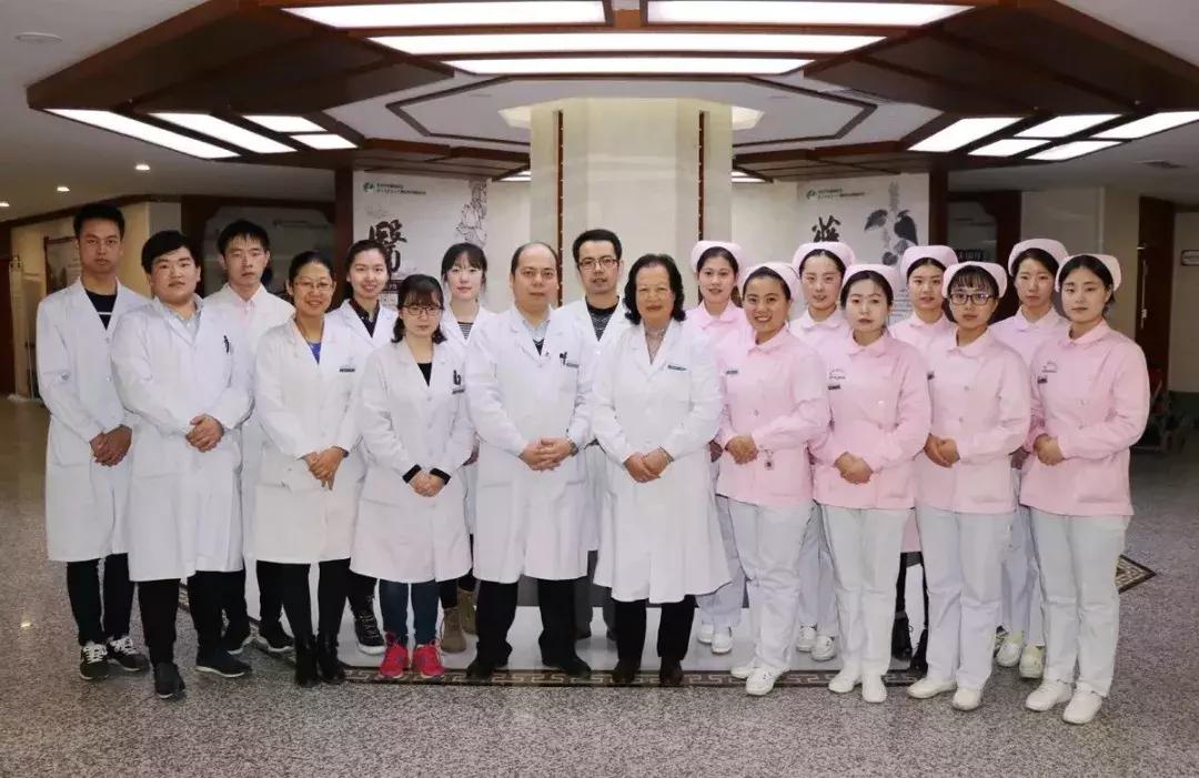 天津儿童抽动专家,儿童抽动症北京儿童医院专家