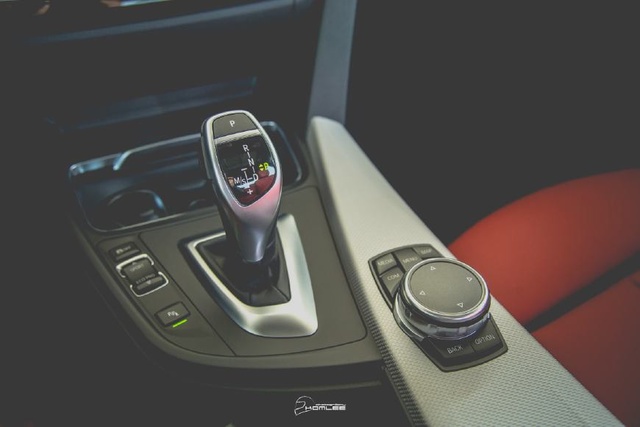 沉浸式体验2020款宝马330i,20年宝马330i测评