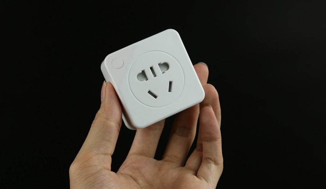 宝宝误食502胶水牙齿被粘住,宝宝误吞502胶水