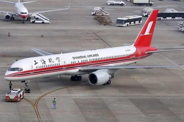 国内航班安全飞行多少年了,为什么国内航班会因安全问题停飞