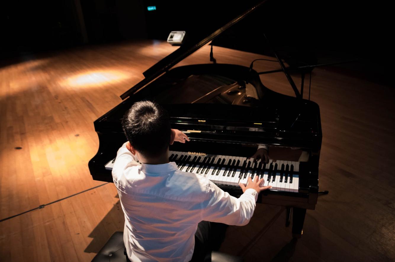 有什么副业可以每天稳定收入10元,分享一个靠谱副业每天收入200不难