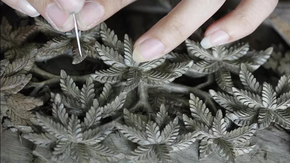 肥城木雕和东阳木雕哪个好,东阳木雕中国最牛的木雕之一