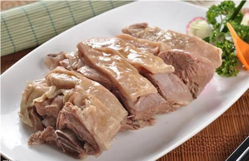 三荤一素饭菜,甘肃西北漳县特产