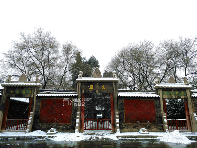 西安最贵的一条街,西安钟楼仿古一条街