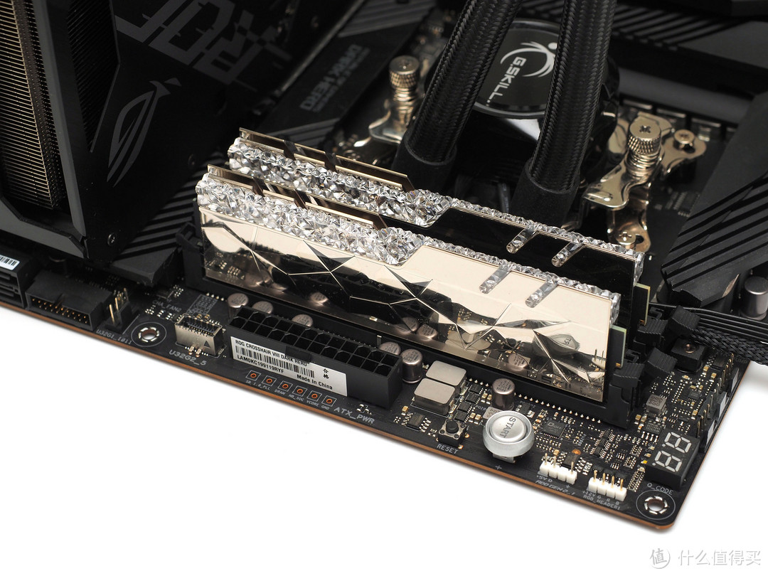 华硕strix6600xt,华硕rogstrixrx6600xt8g