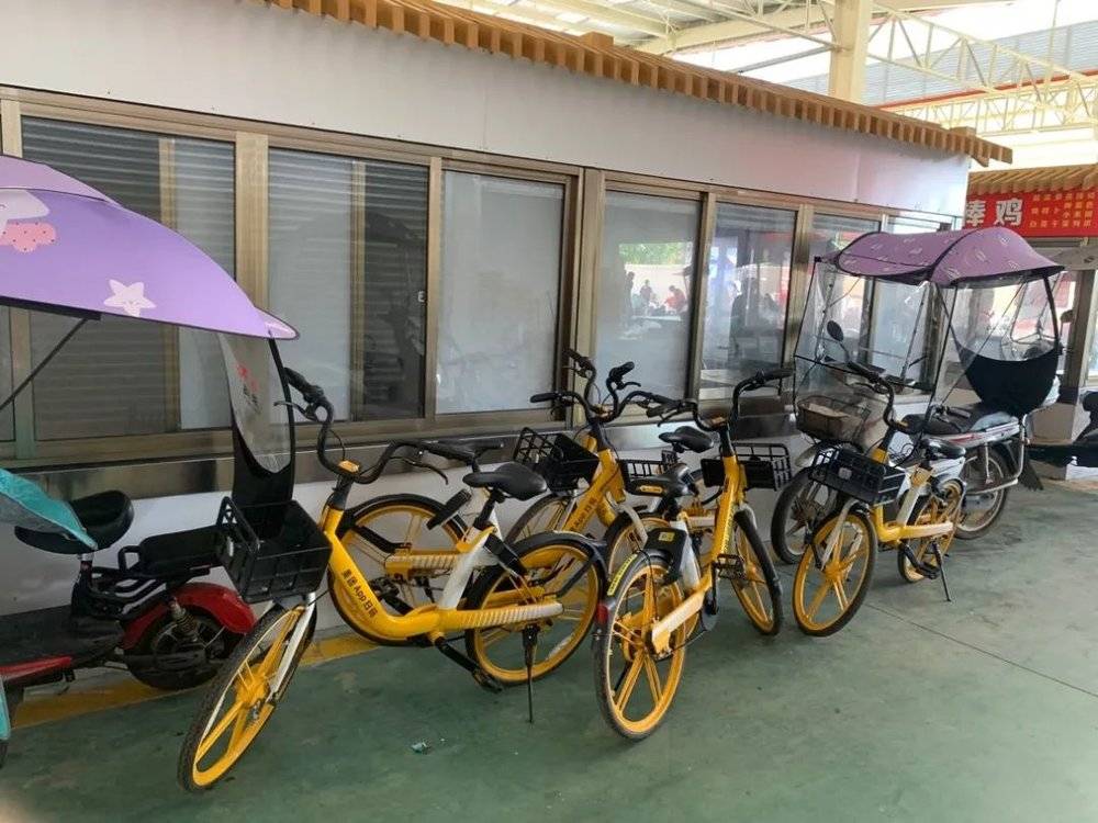 菜市场第一家服装店可以开吗,开在菜市场的服装店生意火爆