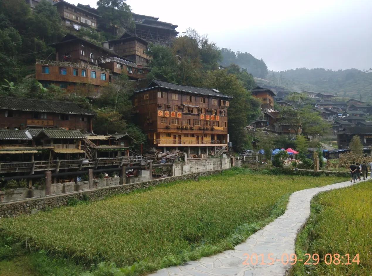 黄果树荔波小七孔苗寨镇远两日游,千户苗寨梵净山黄果树三日游