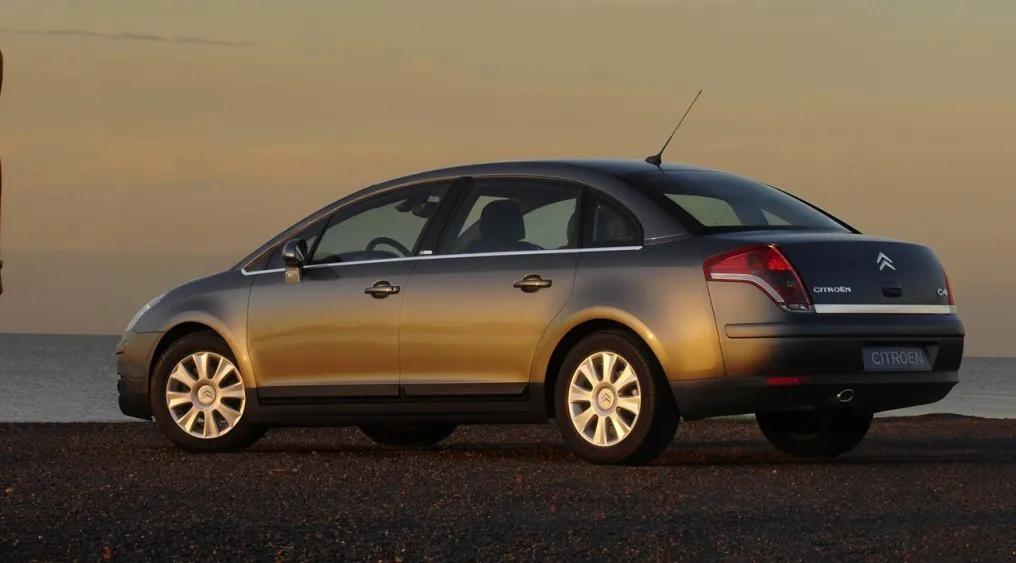 湖北人雪铁龙,一岁孩子认识雪铁龙