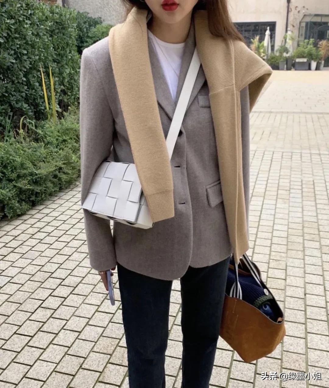 韩国女神jessica白色礼服,jessica日常穿衣搭配