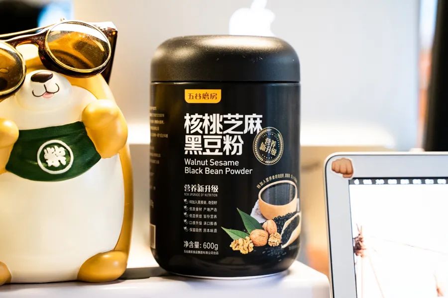 被薇娅直播间榨干零食预算后,写出了这篇测评报告(上)