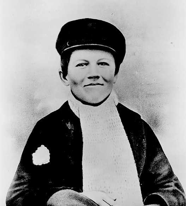 爱迪生卑鄙,爱迪生真的一无是处吗