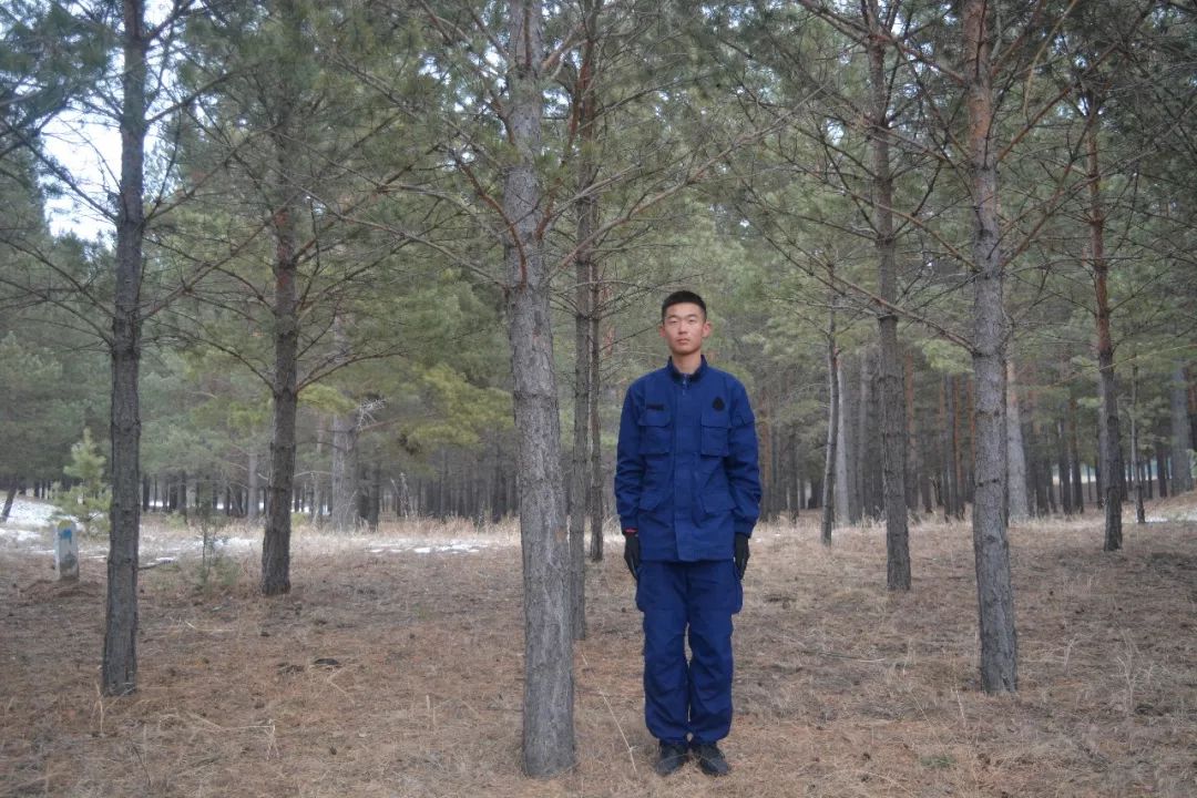 党建活动传承红色精神,党建引领传承红色基因德育工作