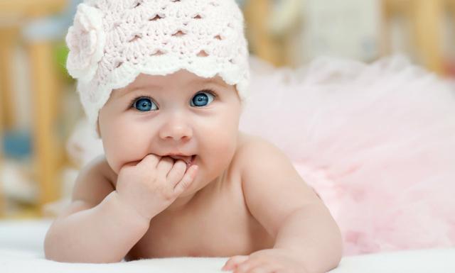 宝宝闹觉大哭怎么让宝宝轻松入睡,怎么解决宝宝哭闹不睡觉