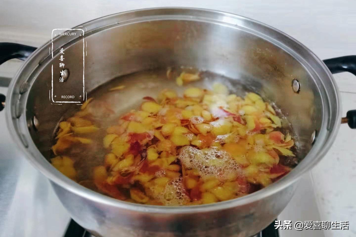 夏季遇见这水果别手软，一次多买点煮好存罐里，随吃随取方便省事