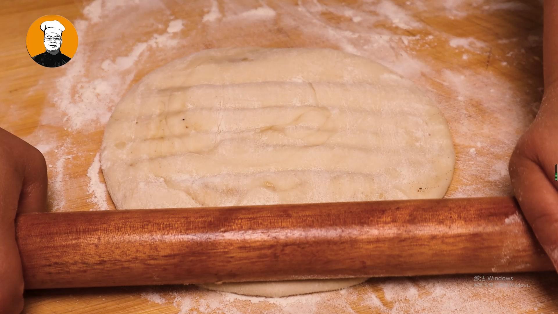 小吃摊酱香饼,早餐店的酱香饼秘制酱料