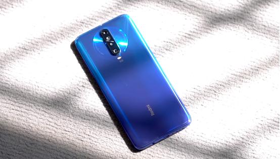 小米cc9pro和红米note9pro哪个好,红米2千以内最值得入手的手机