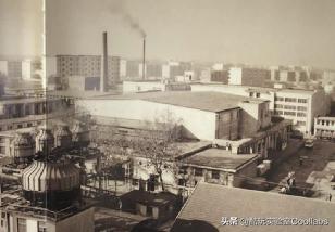 81岁河南首富，*养包***妇情**、暗通美国？