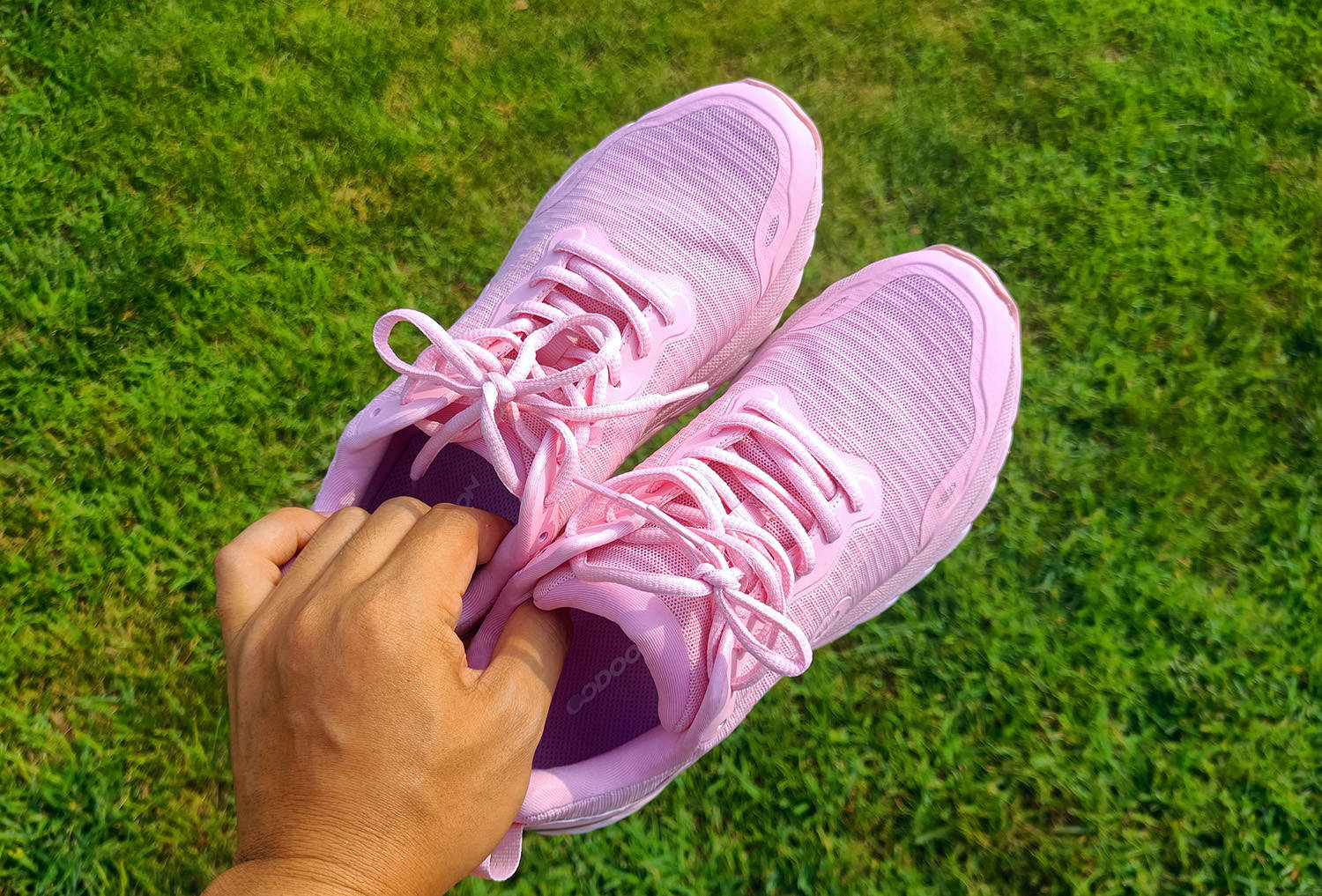 咕咚10k悦弹与乔丹风行10代,咕咚跑鞋21k驭风和经典