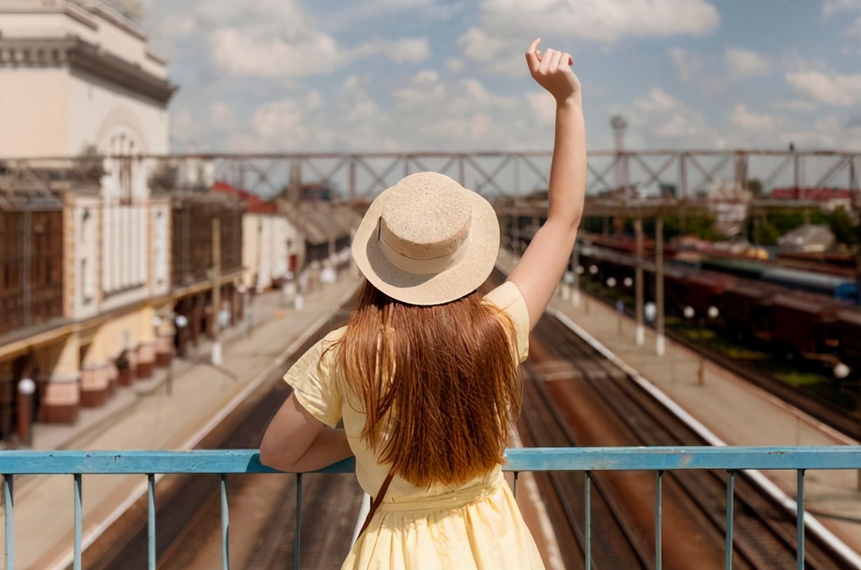 舍不得你女生完整版的,舍不得你女生版