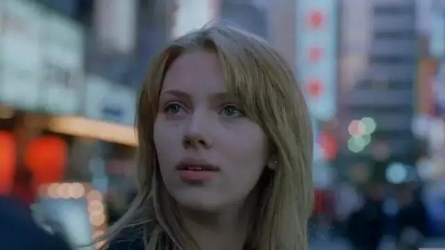 电光幻影的东京,我们无法停止拥抱