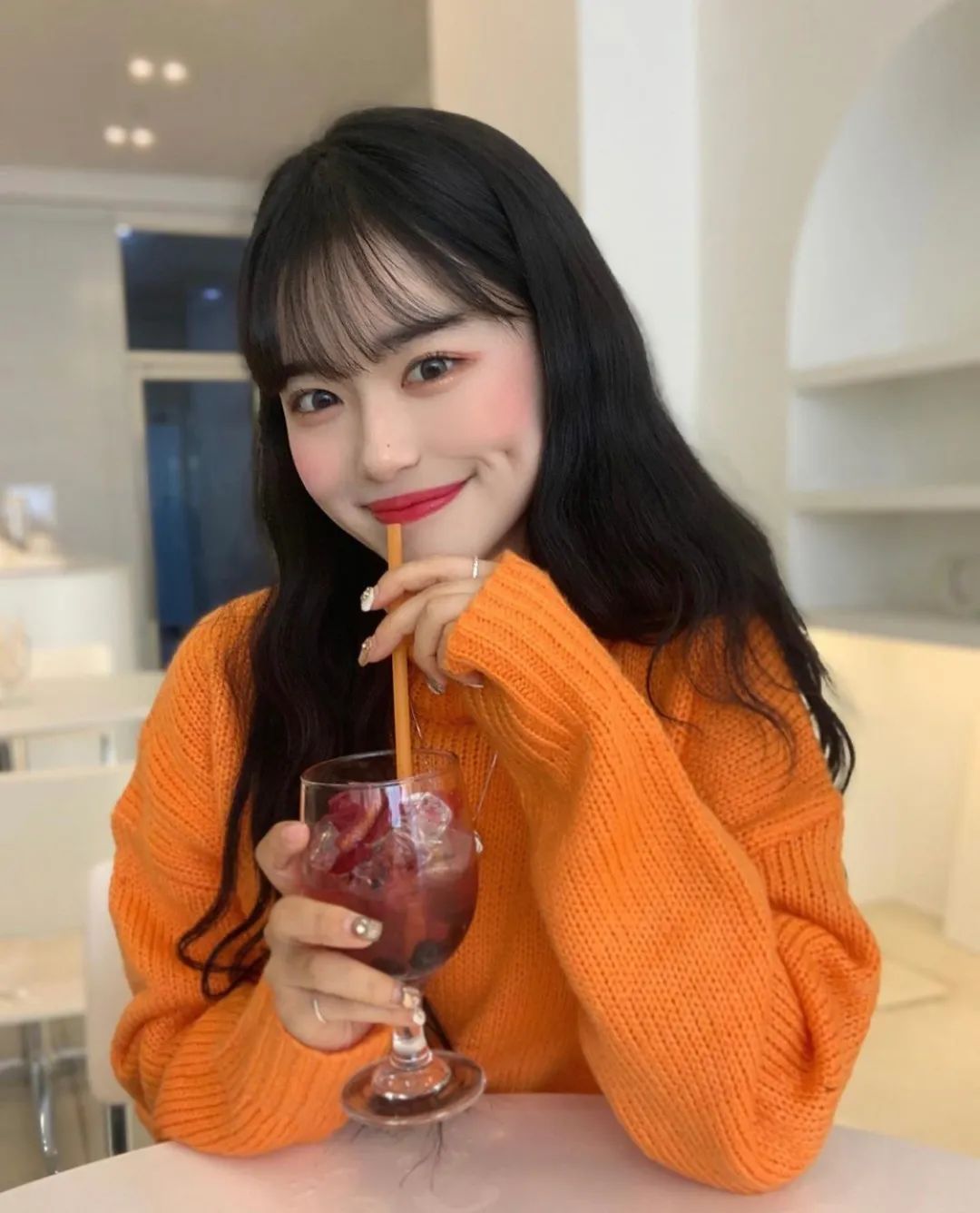 剪刘海剪得像西瓜头一样怎么办,剪刘海像没有剪一样