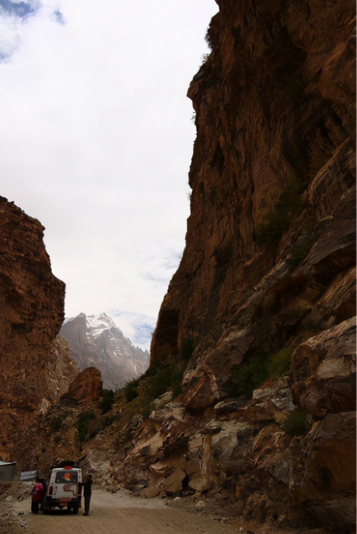 中印边界中段：距新德里不到400公里，中国怎样部署才能占据地利