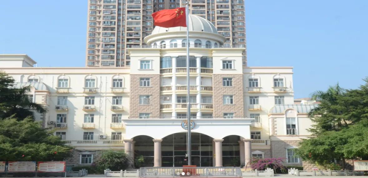 南宁中学中考成绩排名一览表,龙堤中学在南宁排名