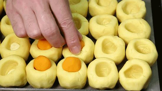 第③家!正版「鲍师傅」又双叒来了!龙华开启“排断腿”模式