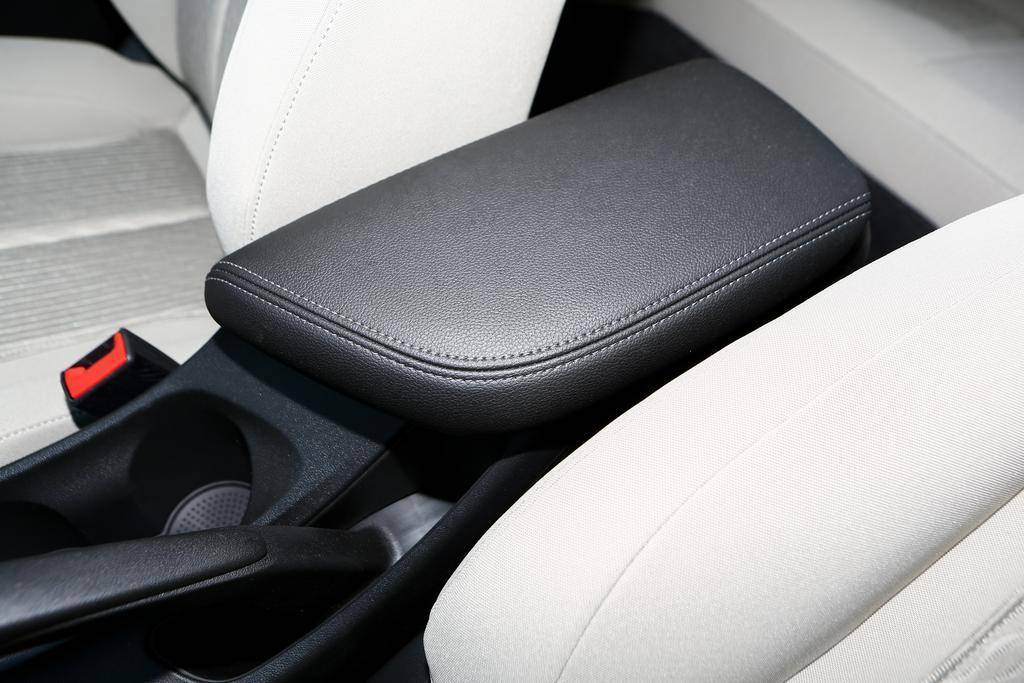 英朗新款手动油耗,英朗2021款四缸油耗太高