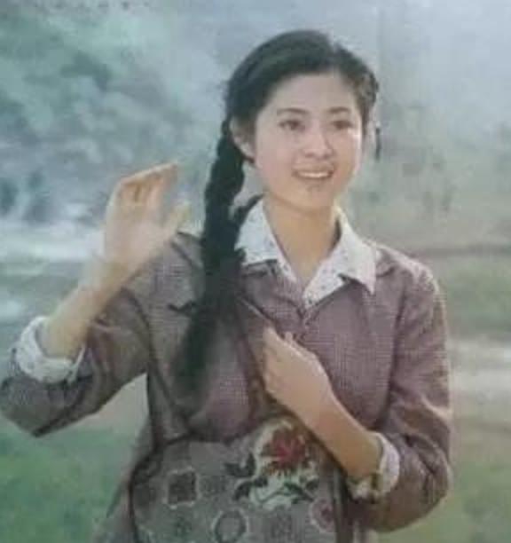 31宀佷笂澶,31宀佷笂澶鏂伴椈