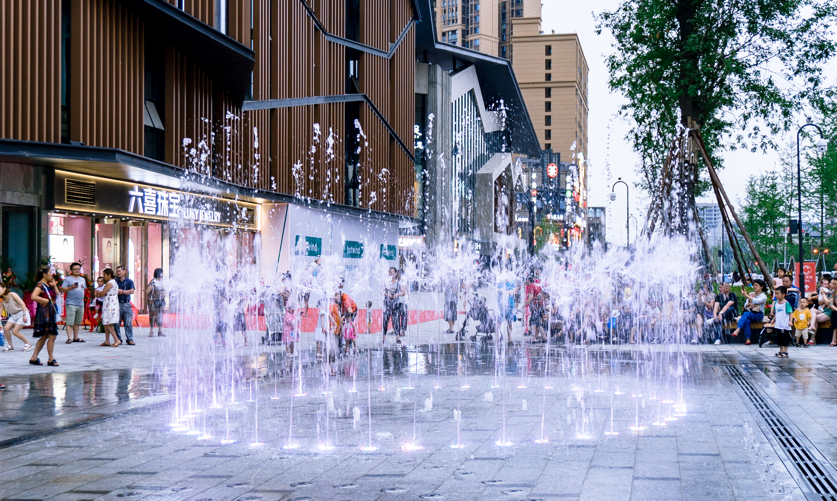 新时代新消费,多彩“夜经济”引领郫都加速打造成都西部生活中心!