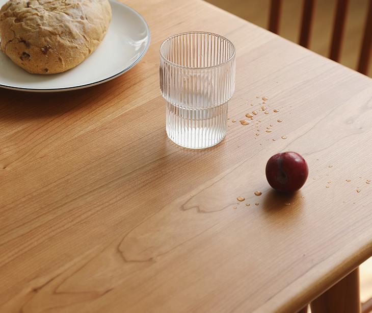 哪种实木家具更实用又好看,客厅全实木家具怎么选择