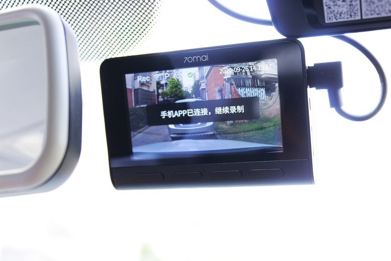 70迈行车记录仪a810前后双录,70迈流媒体行车记录仪对比a800