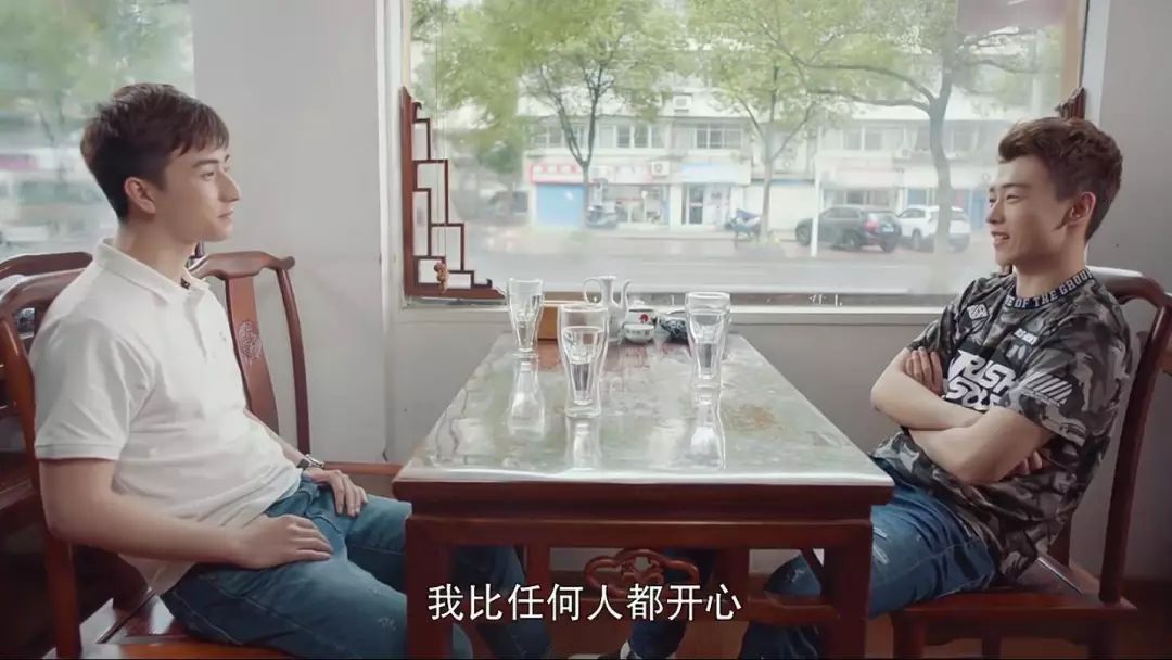 这部豆瓣9.0的国产良心青春片，不狗血的大学流水账