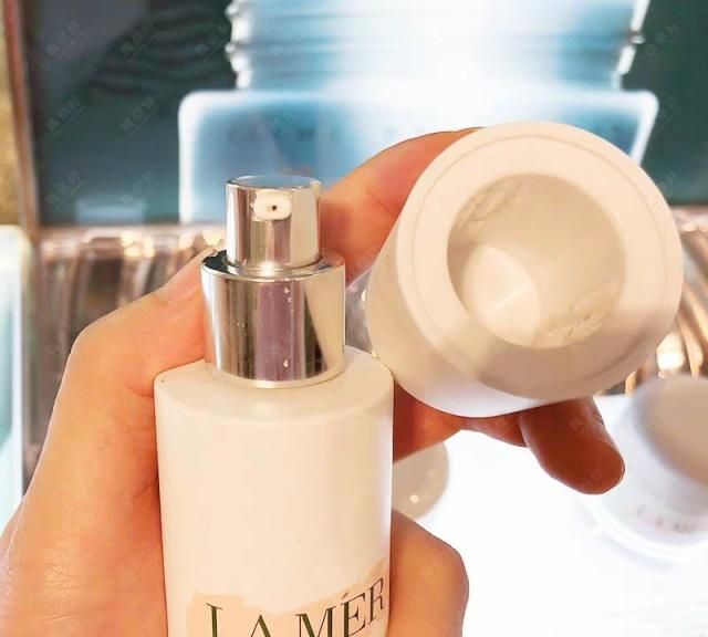 海蓝之谜贵还是skii贵,海蓝之谜和黑绷带面霜哪个贵