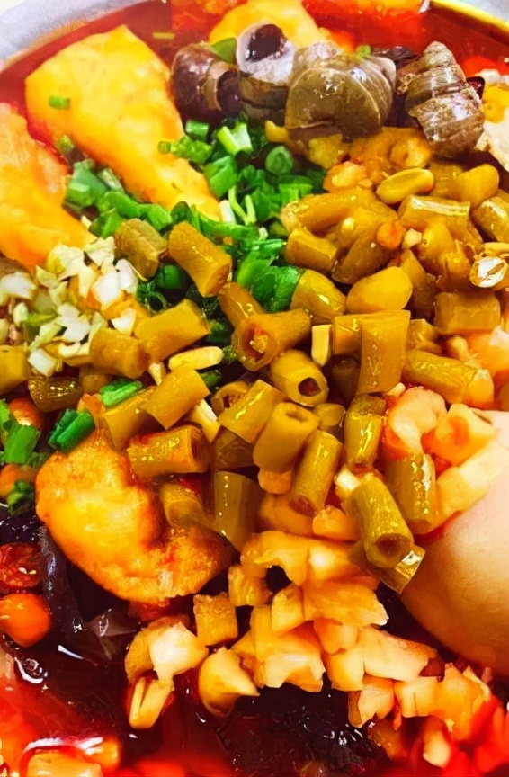 真的是又好吃又便宜的螺蛳粉,香而不腻的螺蛳粉真的太好吃了