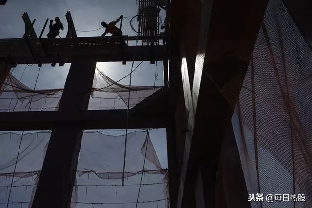 荣盛地产裁员,荣盛地产年底裁员吗